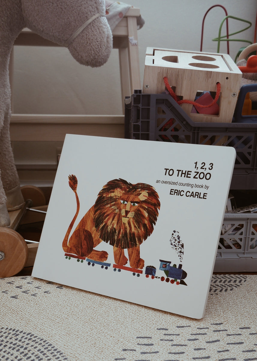 1, 2, 3 to the Zoo | An Oversized Counting Book – www.dawnanddaisy.com