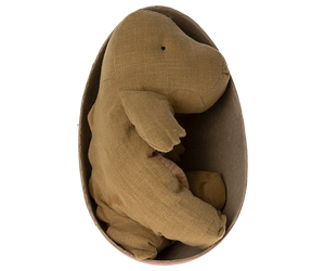 Gantosaurus in Egg