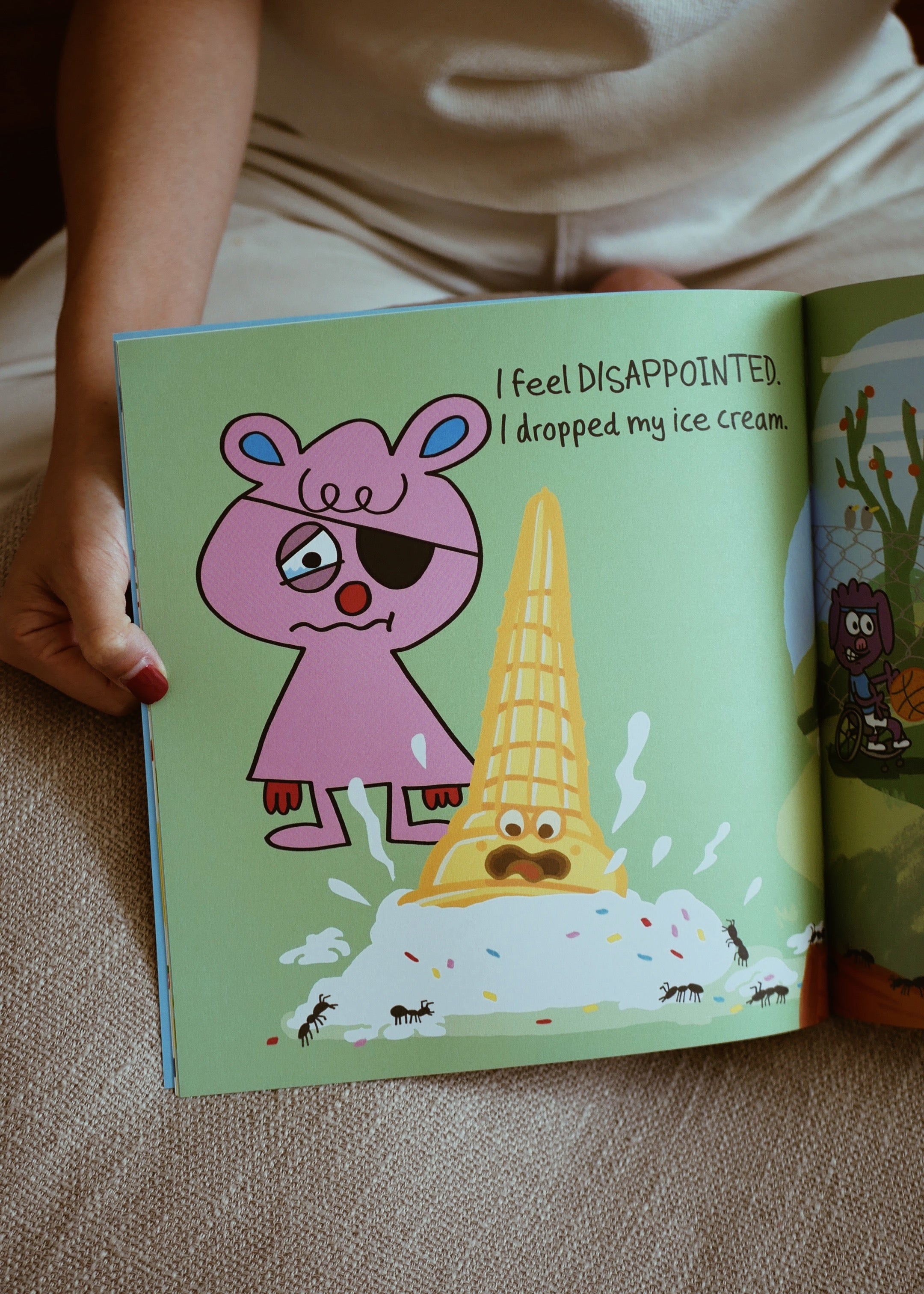 Everybody Boo Everybody Book Series – www.dawnanddaisy.com
