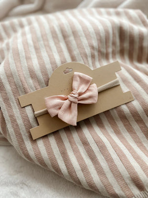 Open image in slideshow, Linen Baby Bow Headband
