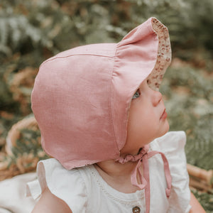 Baby Reversible Ruffle Bonnet | Ruby/ Rosa