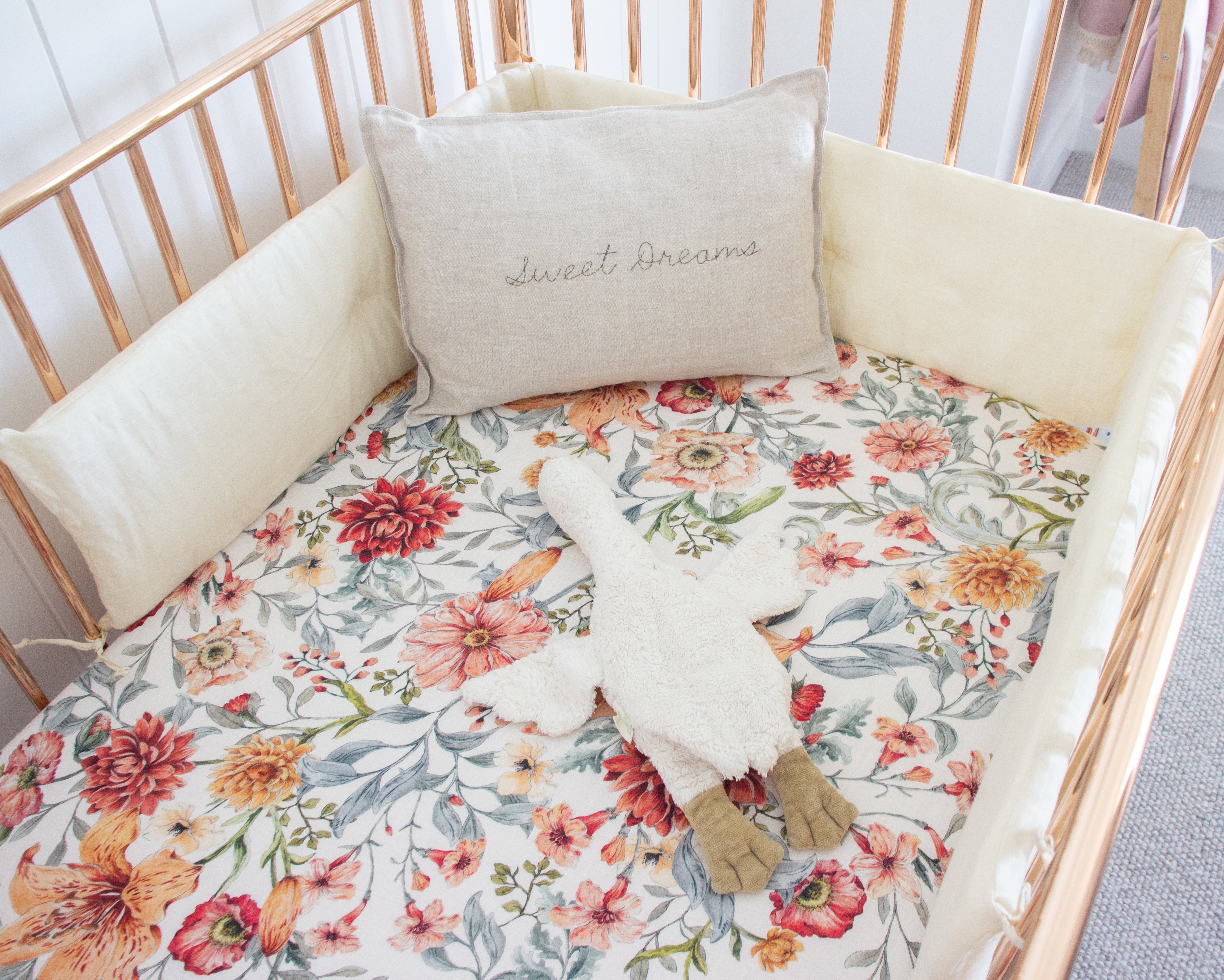 Muslin Cot Sheet | Le Piccadilly AW21