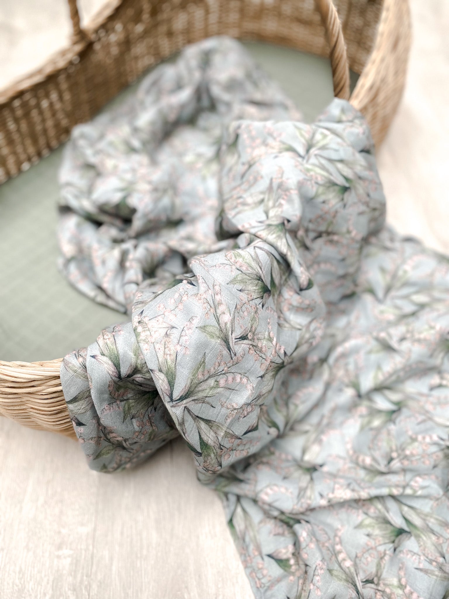 Swaddle | Lily of the Valley AW22