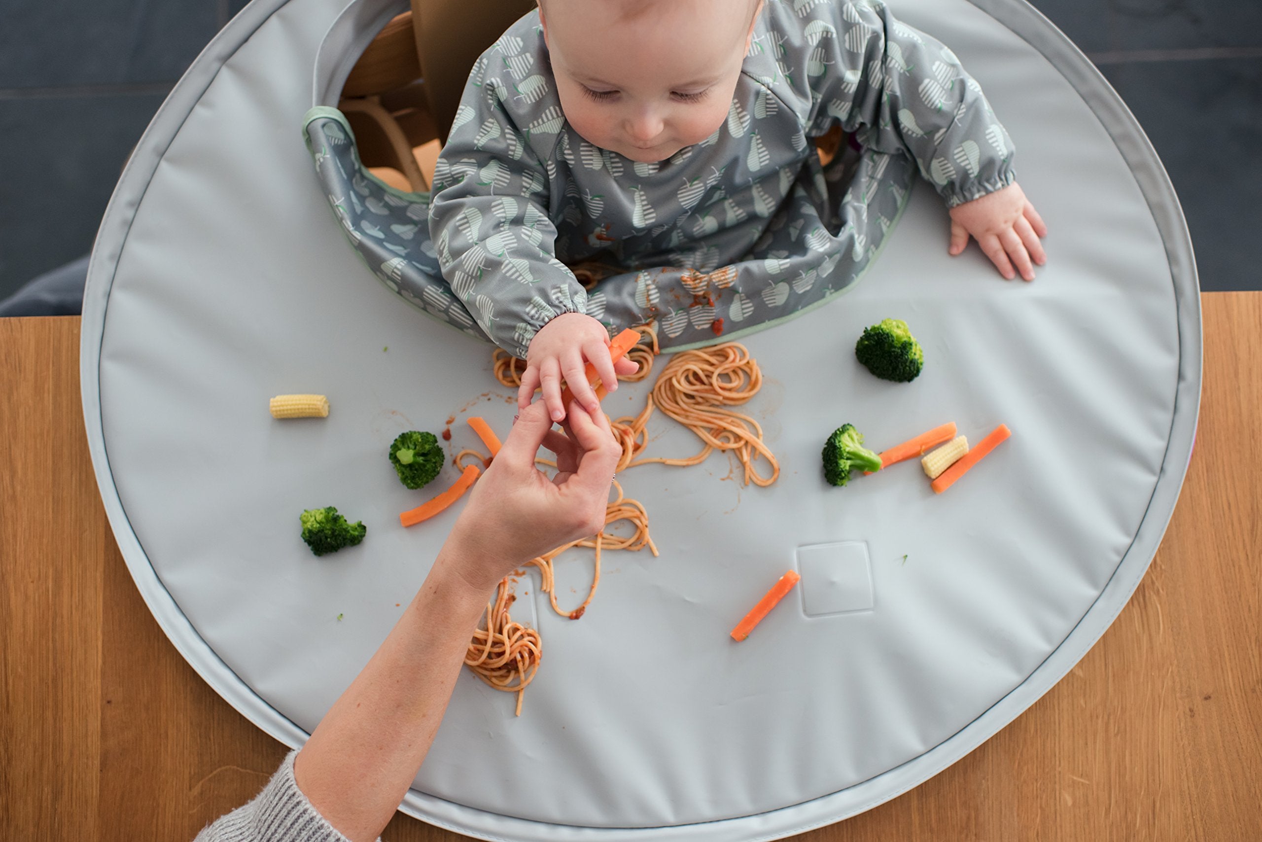 Tidy Tot Bib and Tray Kit Review - Mealtimes Without the Mess - A Mum  Reviews